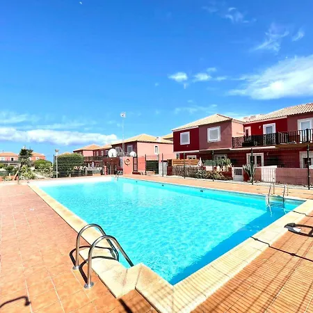 Apartamento Con Piscina Cerca De Playa En Caleta De Fuste