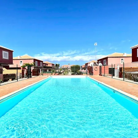 Apartamento Con Piscina Cerca De Playa En Caleta De Fuste * Costa De Antigua