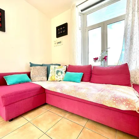 Apartamento Con Piscina Cerca De Playa En Caleta De Fuste