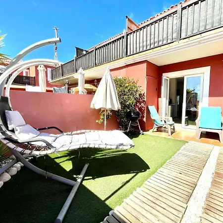 Apartamento Con Piscina Cerca De Playa En Caleta De Fuste *