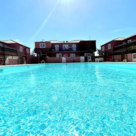 Apartamento Con Piscina Cerca De Playa En Caleta De Fuste *