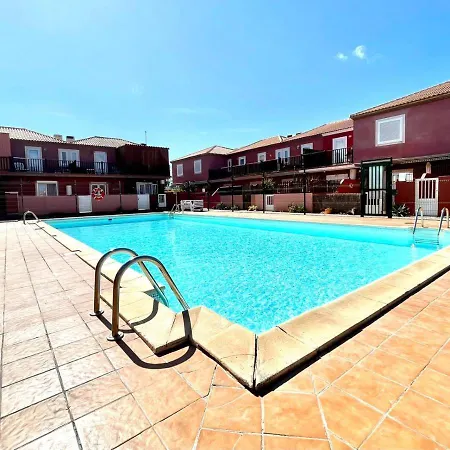Apartamento Con Piscina Cerca De Playa En Caleta De Fuste Costa De Antigua