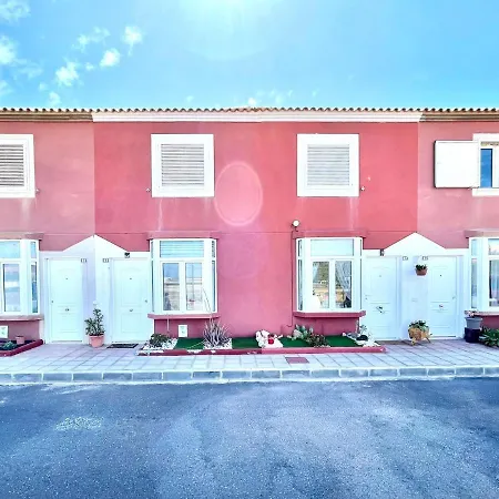 Apartamento Con Piscina Cerca De Playa En Caleta De Fuste * Costa De Antigua